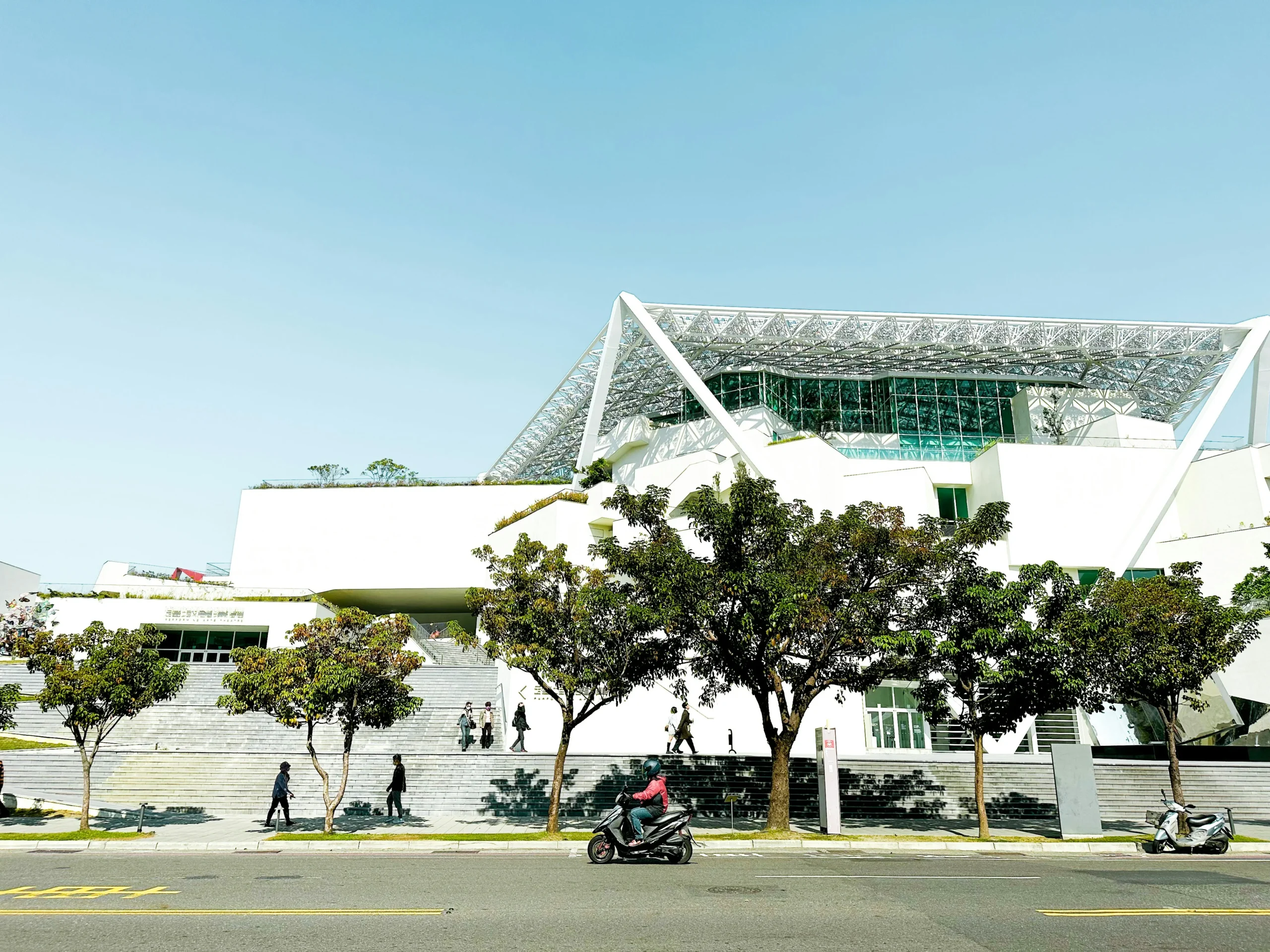 Building Intelligence Center – The Future of Smart Infrastructure