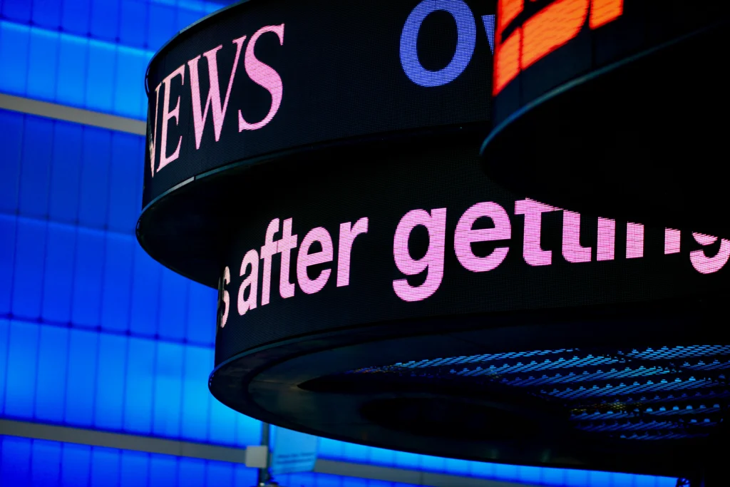 current business news in the US market