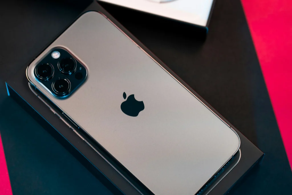 iPhone 12 Pro Max: 20+ Reasons Why It’s Still